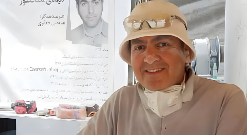 Philippenzo created "Bayu-Bai" ("The Occupiers Sweet Dream") in the free part of the Donetsk region in Ukraine in May 2024. He had originally intended it to be created in occupied Crimea.